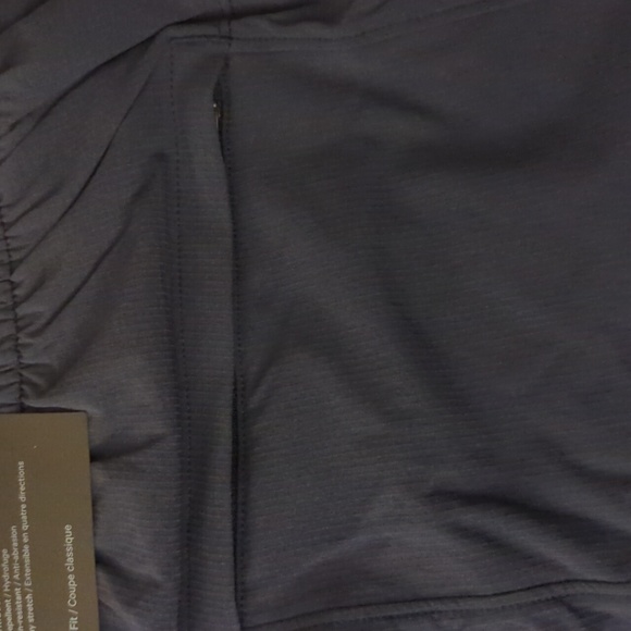 Lululemon's men's shorts set of 3 in navy - Picture 7 of 7